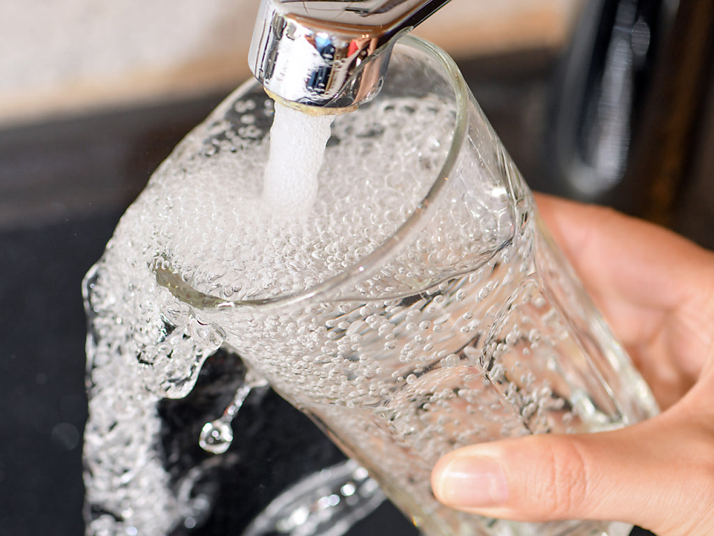 Kraanwater : Pure Filters zwaartekrachtwaterzuiveraars