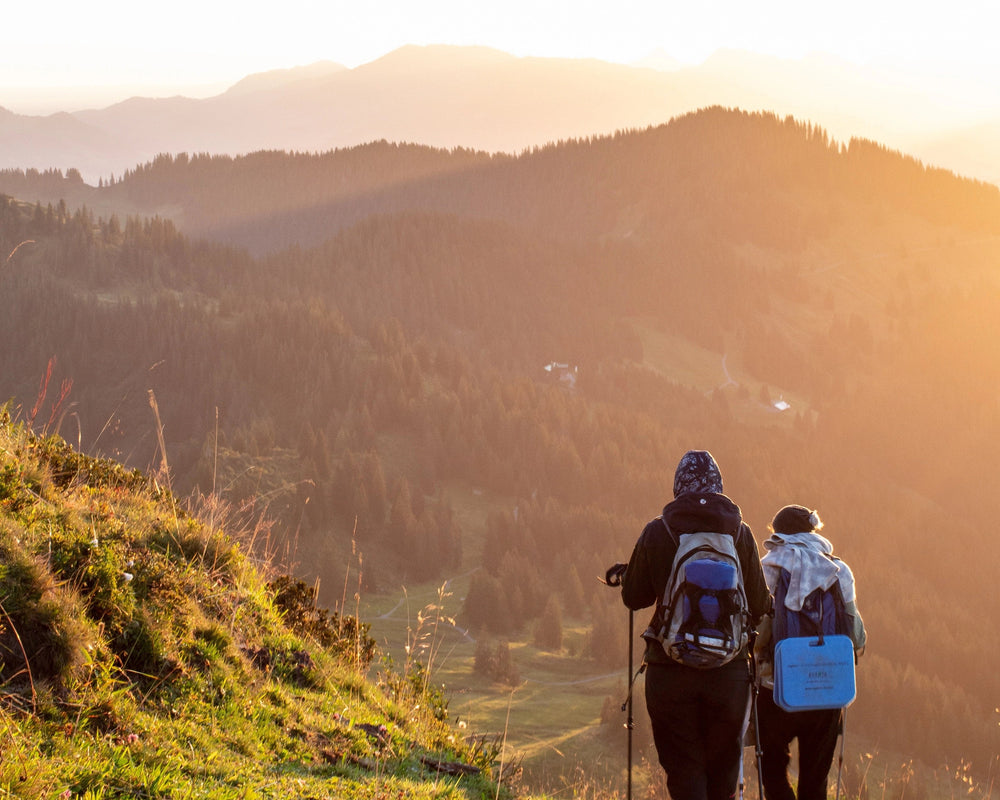 Eau de montagne contaminée : pourquoi une gourde filtrante ne suffit pas toujours